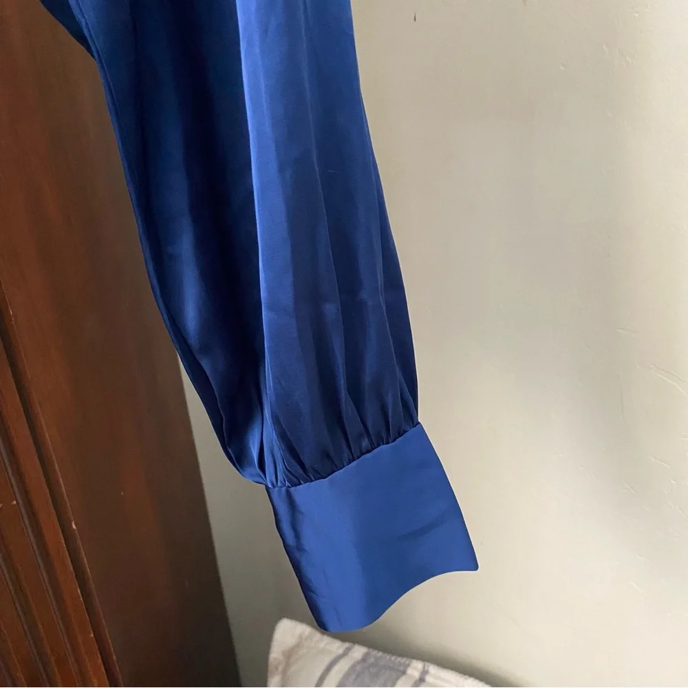 Abercrombie & Fitch Blue Long-Sleeve Satin Puff Sleeve Peasant Top Women’s S